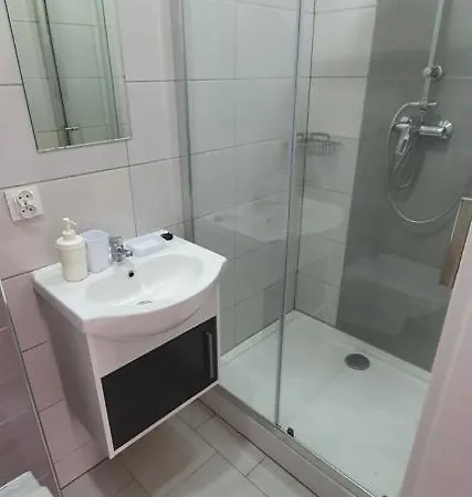 Kfip Apart Centrum 300m Seven Appartement *
